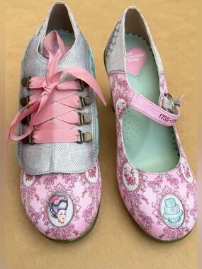 Hot Chocolate Design Marie Antoinette Shoes Size 36 Pink Floral Heels